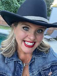 Beautiful picture of cute actress