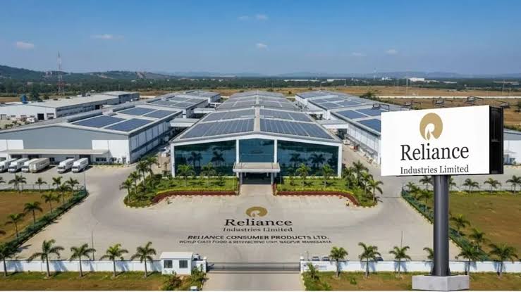 Reliance Consumer Products Signs ₹40,000 Cr MoU with Centre for Food Mfg  Facilities Pan India – Outlook Business