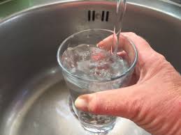 Sprudel aus dem wasserhahn ist genau dann das richtige für sie, wenn sie gerne sprudel trinken und so funktioniert sprudel aus dem wasserhahn. Wasserqualitat In Spanien Reisetipps Rund Um Andalusien