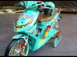 Tidak jarang warna tosca sering dipadupadankan. Cah Gagah Video Modifikasi Motor Honda Beat Airbrush Warna Hijau Keren Terbaru Youtube