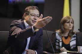 El senador barranquillero armando benedetti asegura ser petrista al llegar a colombia humana luego de abandonar las toldas del partido de la u, aunque este grupo dijo haberlo expulsado. Mayoria Legislativa La Meta De La Izquierda En 2022