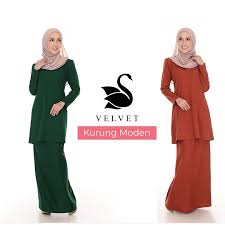 The baju kurung teluk belanga originated, as its name implies, from teluk belanga, in the island of singapore, which was previously the capital of the state. Fesyen Baju Raya Lelaki Terkini 2019