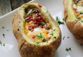 Patates Yataginda Sucuklu Yumurta Yemek Yemek Tarifleri Patates