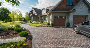 Reminiscent of the brick pavers used in old european cities, towns, and villages, unilock's copthorne® is a virtually indestructible paver that will not split. Unilock