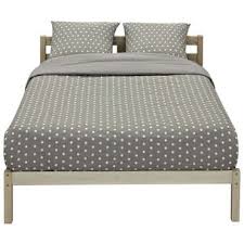 Une substitution du lit rond conforama moins cher, chaque lit rond conforama que nous proposons en alternative est réalisé en france dans notre atelier, chaque literie ronde est alors à vos mesures pour. Lit 140x190 Cm Mae Sapin Massif Vente De Lit Adulte Conforama