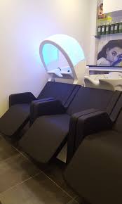 Ainsi, destinés aux professionnels de la coiffure et de la beauté, nos produits ont deux objectifs. Salon De Coiffure Coiffeur Visagiste Afro Europeen Faty S Hair Enghien