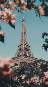 It sports three visiting decks, all connected by a series of elevators and stairs. Aesthetic Eiffel Tower Wallpapers Top Free Aesthetic Eiffel Tower Backgrounds Wallpaperaccess
