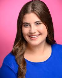 Alyssa Abate's Instagram, Twitter & Facebook