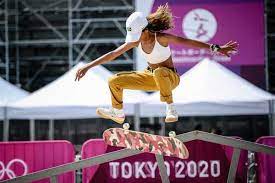 Rayssa leal is a skateboarder. X 9pmzusbbcmsm