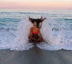 Must Try Cute Beach Pictures Beach Photography Poses Beach Pictures