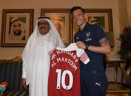 The official account of arsenal football club. In Pictures Arsenal Fc Players Meet Sheikh Ahmed Arabianbusiness