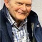 Edward Tapper's Instagram, Twitter & Facebook