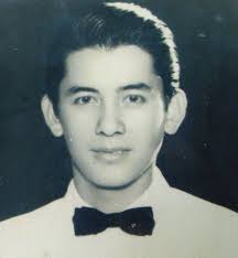 Old Dipolognon: Portrait of Mr. Renato Gonzalez Aguirre Ramos .Taken during  his High school Graduation in CDO .Sir Rene Ramos , son of the late Dr.  Cesar Filiberto Ramos & Doña Josefa