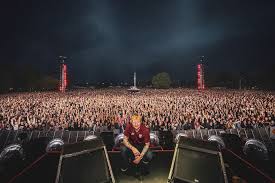 The concert will be held on november 14 at the axiata arena. Ed Sheeran Collections