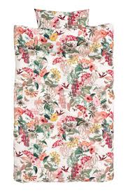 Bettwasche Mit Blumendruck Weiss Geblumt H M Home H M De Mit Bildern Bettwasche H M Blumen