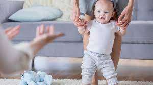 Das beginnt schon bei der entscheidung „soll ich mein kind alleine zur schule laufen lassen?. Laufen Lernen Ab Wann Und Wie Babys Dabei Fordern 9monate De