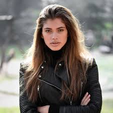 Sara pinto sampaio is a portuguese model and actress. Valentina Sampaio Anne Of Carversville