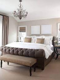 Track lighting is more often used in the living room or kitchen than in the bedroom, but it can have a great dramatic effect when used to spotlight artwork, as in this. Brown Master Bedroom With Light Brown Rugs Jpg 413 550 Idee Chambre Chambre A Coucher Traditionnelle Decoration Chambre