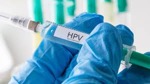 Verpasste impfungen sollten spätestens bis zum 18. Krebs Durch Viren Hpv Impfung Fur Manner Ndr De Ratgeber Gesundheit