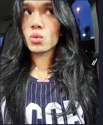 Jika kita bercakap mengenai pelakon ummi nazeera tak dinafikan dia sememangnya cantik dengan gayanya tersendiri! Muka Sebiji Ummi Nazeera Abang Ummi Tarik Perhatian Netizen Soya Lemon