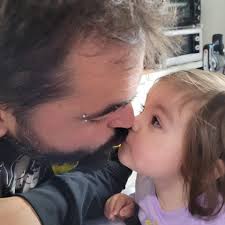 Good everyone, I'm a player who first switched from disc dog and then  expanded to disc golf. In Italy there are still few fields, so I envy you a  lot. I'm writing