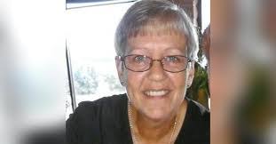 Deborah Lister's Instagram, Twitter & Facebook