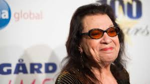 Shelley Morrison, actress who played maid