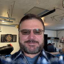 Tom i love you and Nancy and your family, but the series has taken a wrong  turn with those women hunters and excess footage of the cat chaser. Even  the two brothers