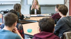 Check spelling or type a new query. Schuler Diskutieren Mit Der Bundesregierung