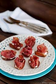 Check spelling or type a new query. Antipasto Con Datteri Breasola E Noci Pane E Gianduia