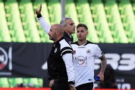 Get access to the match preview with h2h statistics, team details and bookmakers odds. Pobegaaa Ancora Lui Ancora Vantaggio Per Le Aquile Sampdoria Spezia 1 2 Live