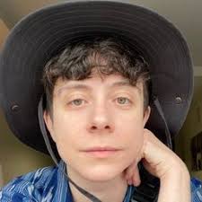 Sasha Geffen Archive