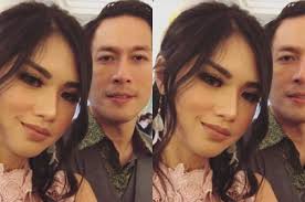 Juna rorimpandey was born in the summer of 1975 on sunday, july 20 🎈 in indonesia 🗺️. Chef Juna Atries