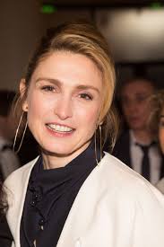 Retrouvez tous les europe 1 soir présentés par nicolas poincaré sur : Julie Gayet Cesar Film Awards 2018 In Paris Celebmafia