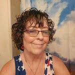 Kari Haught's Instagram, Twitter & Facebook