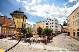 Video includes clips of the train going into the mine, some of the exhibits in the. Hallein Bad Durrnberg Salzalpensteig Tennengau Wanderurlaub Osterreich