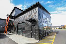 Horizontally Ran Tuf Rib Exterior Wall Panels Metal Buildings Exterior Wall Panels Exterior Brick
