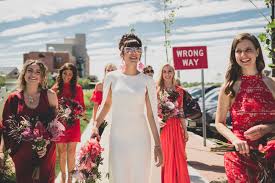 Jan 26, 2021 · daniloandjus / getty images for the sake of your own sanity, make sure you schedule some time for the two of you to just be together and do anything but wedding plan. Wedding Photography Tips And Checklist 39 Questions To Ask Wedding