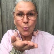 Andrea Glück- Abundance in your 45+ and beyond mentor (@andrea_glueckk) •  Instagram photos and videos