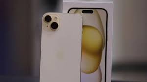 iPhone 15 पर बंपर ऑफर, 50 हजार से कम में खरीद पाएंगे आप - short-videos  AajTak