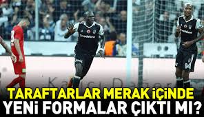 Beşiktaş'ın şampiyonlar ligi ön elemesindeki rakibi paok, siyah beyazlılarla oynayacakları karşılaşma öncesinde tartışma çıkartan bir forma çıkarttı. Besiktas 2017 2018 Sezonu Formalari Cikti Mi Son Forma Gorselleri