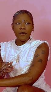 Sarah Liotta's Instagram, Twitter & Facebook