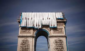 The late artist christo, who died last year at the age of 84, had intended to wrap paris's arc de triomphe in 25,000 square meters of fabric in september 2020. 04tdgsqdnusosm