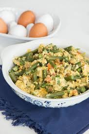 Ejotes Con Huevo Green Beans And Eggs Nibbles And Feasts Recipe Green Beans Green Beans And Eggs Recipe Healthy Green Beans