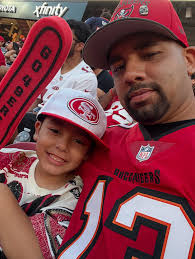 My boy Tango eagerly waiting for the game to start. Go Niners!!! ❤️💛💪