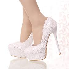 Scarpe sposa on line in pizzo con fiore davanti e cinturino alla caviglia collezione 2019 lola è una delle scarpe da sposa più femminili della nuova collezione. Acquista Scarpe Da Sposa Bianche Con Pizzo E Glitter Scarpe Da Sposa Con Scarpe Da Damigella Donore A 40 55 Dal Nancy1984 It Dhgate Com