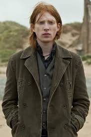 Pronto para um filme que explora a teoria da relatividade do tempo no espaço? Estas Fotos Provam Que O Elenco De Harry Potter So Melhorou Com O Tempo Harry Potter Elenco Produtos Do Harry Potter Gui Weasley