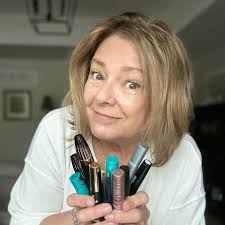 How long has it been since you replaced your mascara! Our best selling  mascaras