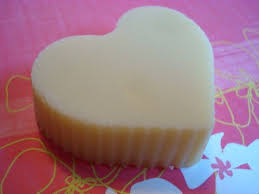 Apres Shampooing Solide Cheveux Secs Cheveux Secs Beurre De Cacao Et Recettes De Savon