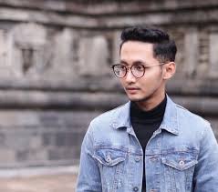 — sufian suhaimi mula mencipta nama di industri muzik tanah air melalui lagunya. Lirik Lagu Di Matamu Sufian Suhaimi Blog Lea Azleeya